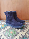 Emporio Italia shoes Camosocio Blu Furlined Boots | Dalston clothing
